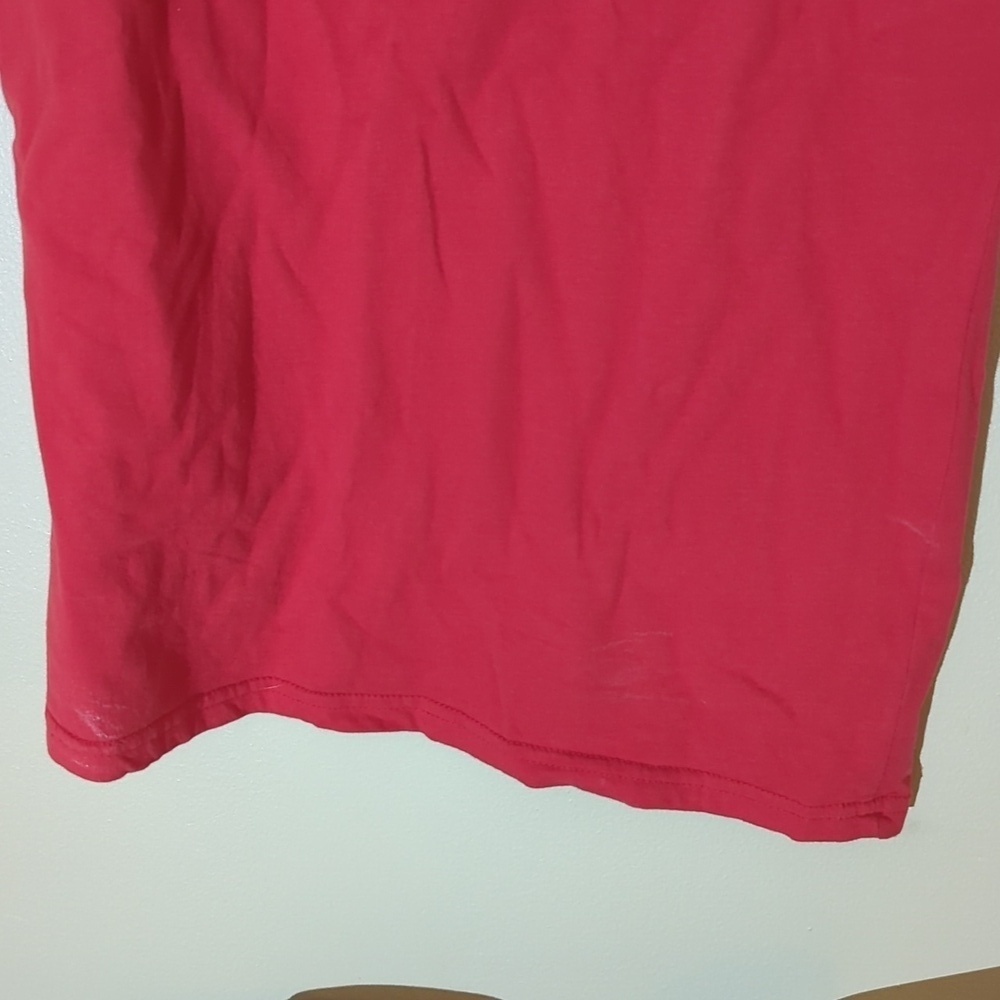Disney incredibles kids tshirt. Size medium, red - Picture 5 of 5